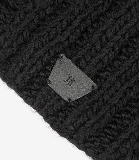 MISBHV Cat Ears Beanie Black
