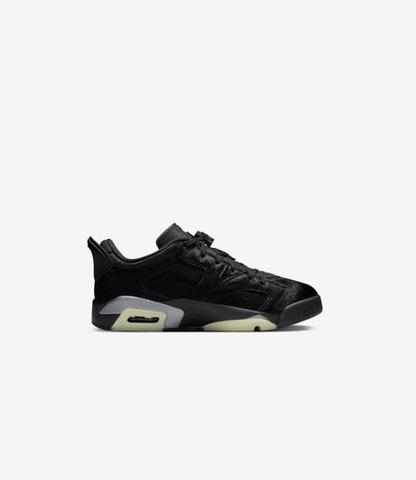 Air Jordan Woman 6 Low Blackout