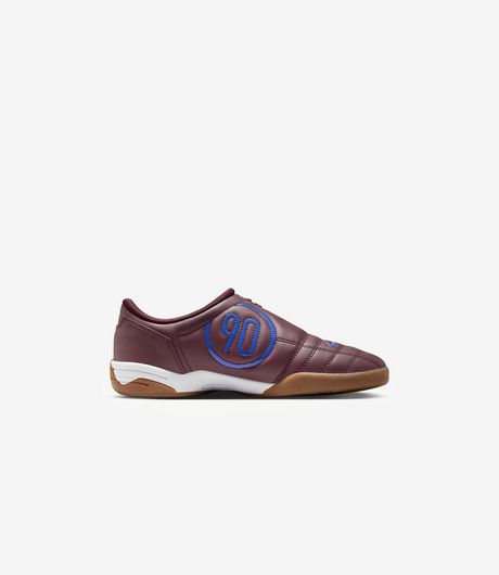 Nike Woman Total 90 Burgundy Crush/White/Gum Medium Brown