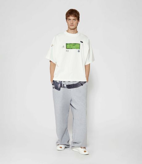 SSSTUFFF Walkman Embroidery Sweatpants Grey