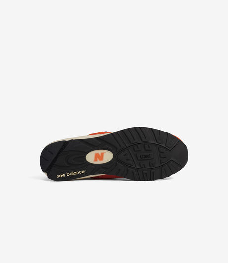New Balance M990AI2 V2 Marigold/Black
