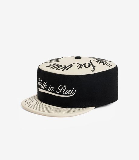 Walk In Paris Teddy Cap Black
