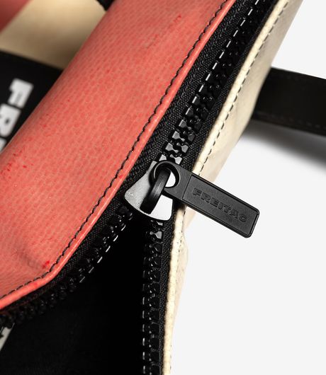 Freitag F275 Tilda Medium Crossbody Bag Pink