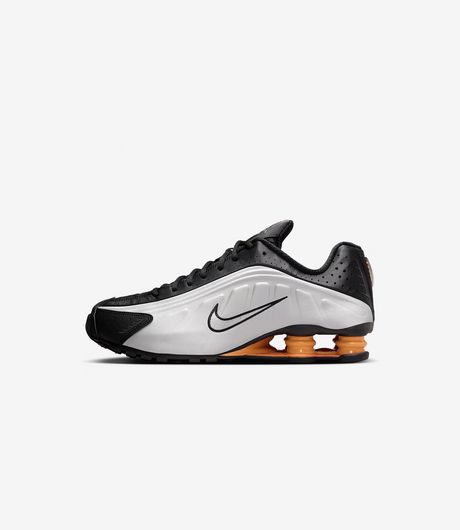 Nike Shox R4 Black/Bright Mandarin/Metallic Silver/Vast Grey