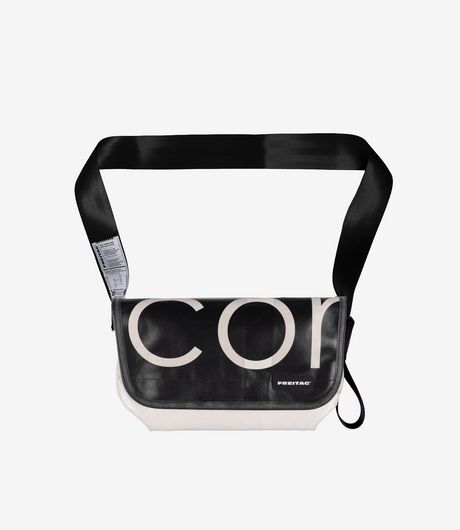 Freitag F42 Surfside 6 Medium Messenger Bag Black/Grey