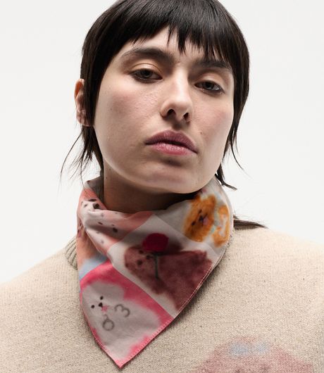 Carne Bollente Flagging Fuzzy Bandana Allover Print Pink