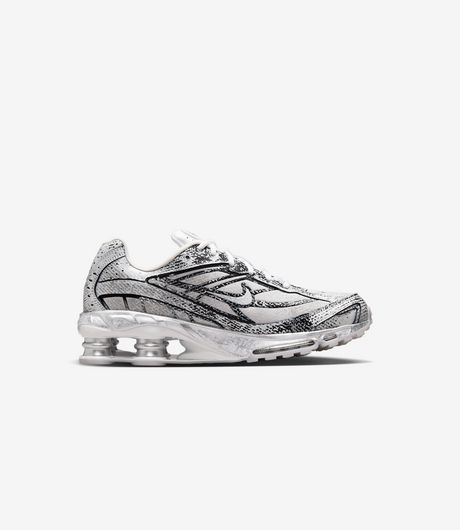 Nike Shox Ride 2 White/Metallic Platinum/Black/Flat Gold