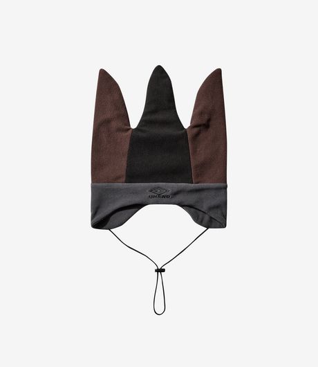 Umbro Fleece Jester Hat Burgundy/Charcoal/Black