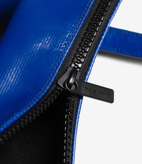 Freitag F275 Tilda Medium Crossbody Bag Blue
