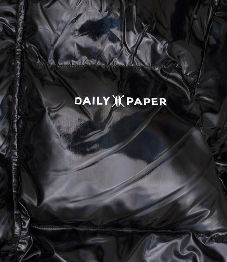 Daily Paper Core Puffer Jacket Black Holographic