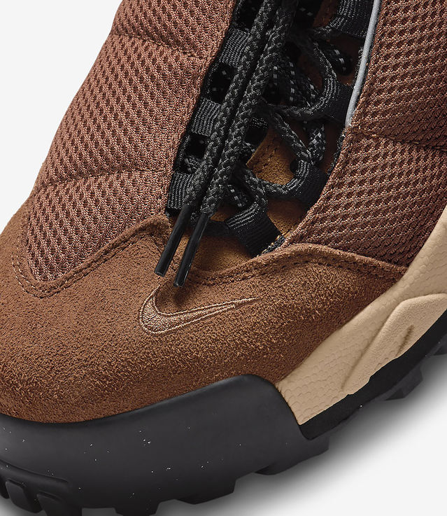 Shop Nike x Sacai Magmascape Light British Tan at itk online store
