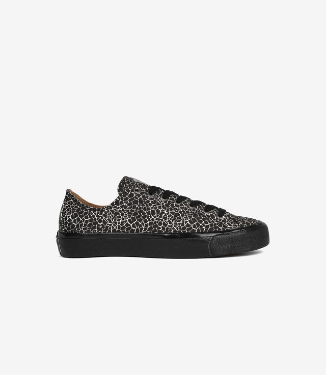 Shop Last Resort AB VM003 Canvas Lo Cracked Black/White at