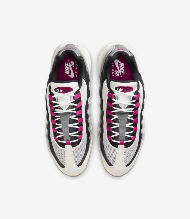 Shop Nike SB Air Max 95 Summit White/Cactus Flower at itk