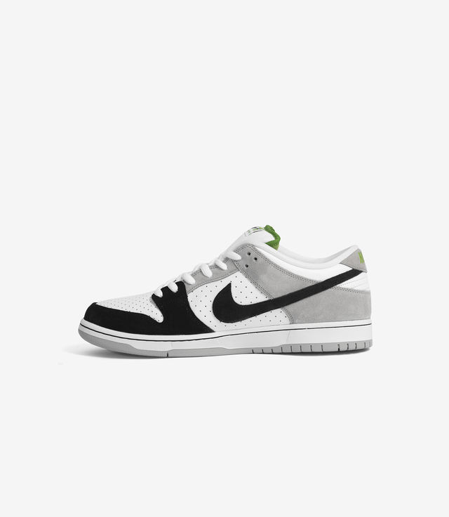 Shop Nike SB Dunk Low 'Chlorophyll' Medium Grey at itk online store