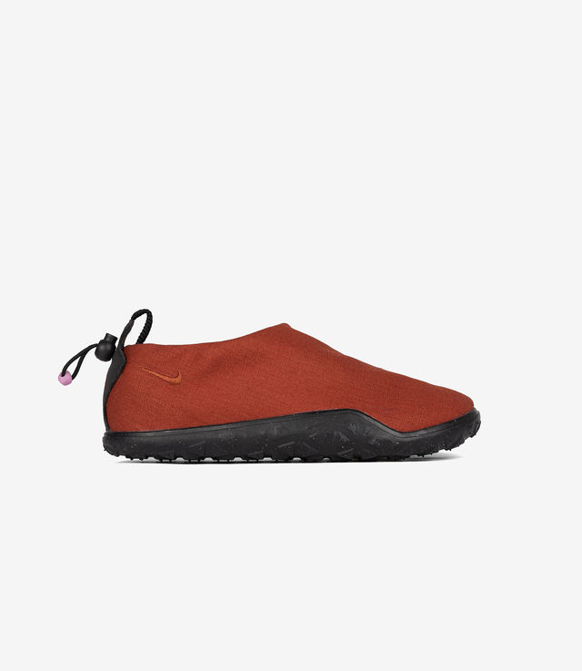 nike acg online