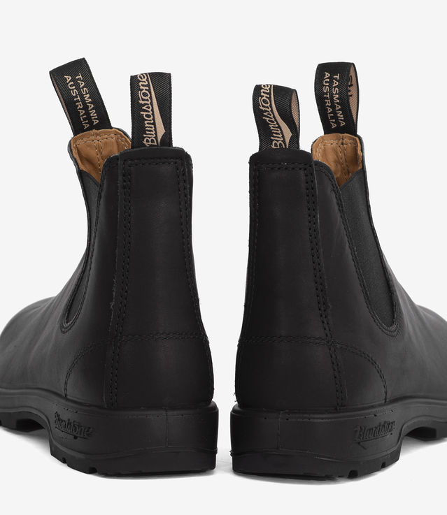 Shop Blundstone 558 Chelsea Boot Black at itk online store