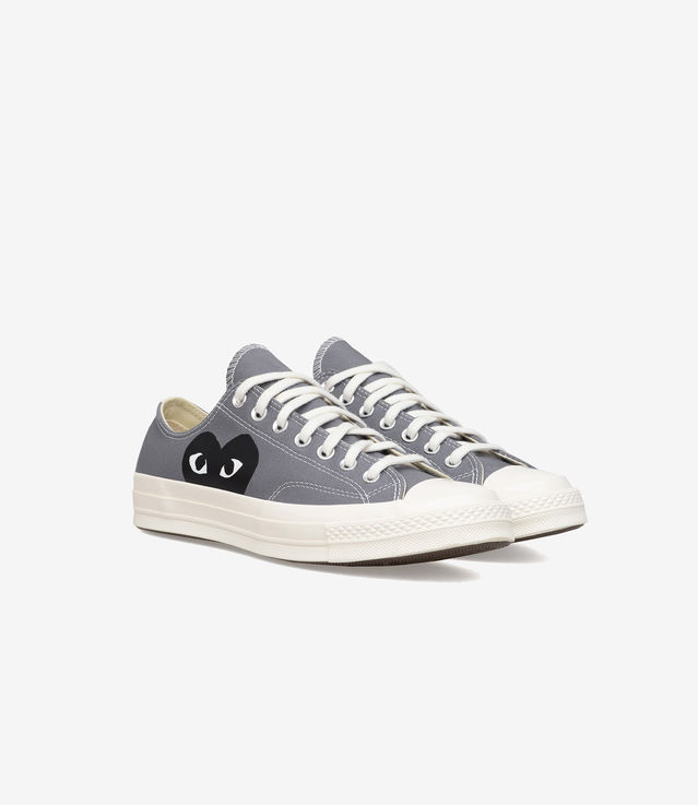 Shop Comme des Garçons Play x Converse Chuck Taylor All Star '70 Ox ...