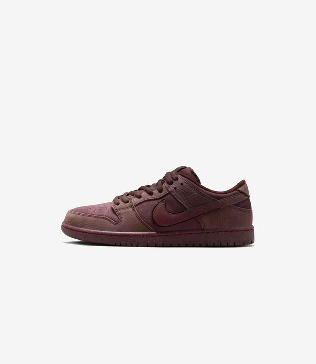 Shop Nike SB Dunk Low City Of Love Burgundy Crash at itk online store