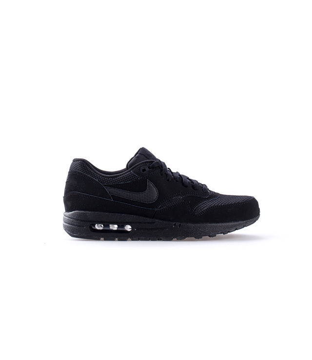 nike air max 1 essential triple black