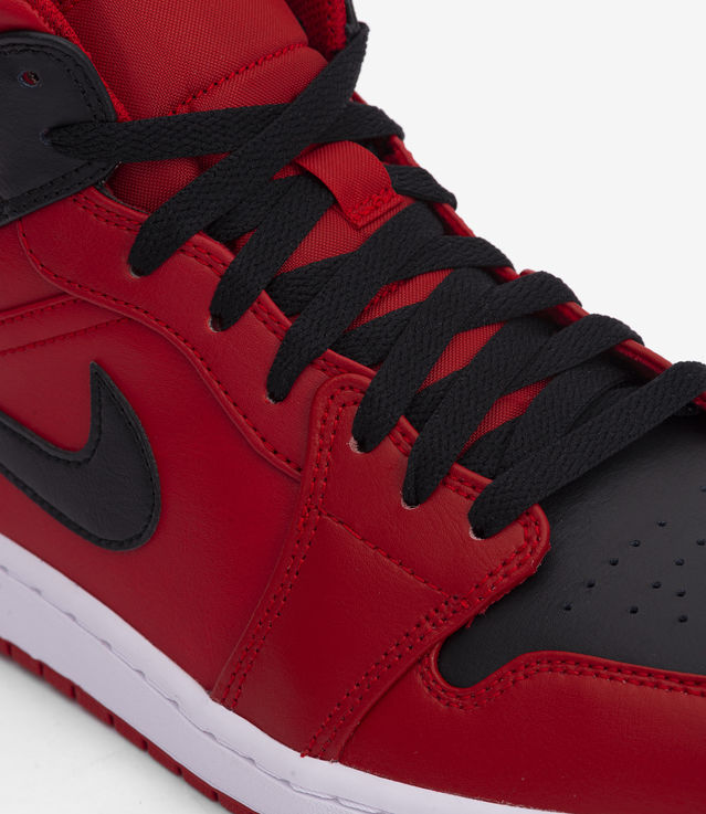 Air jordan 1 outlet mid nere e rosse