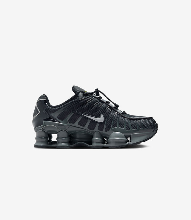 womens nike shox deliver