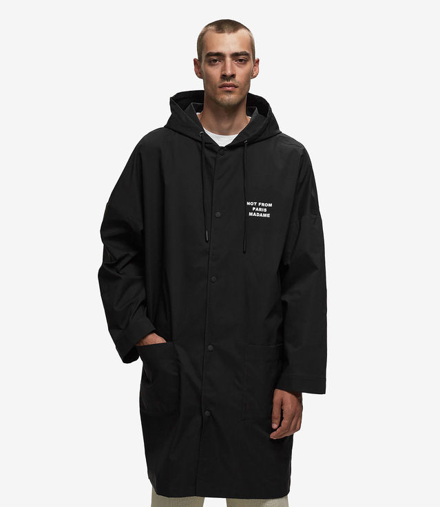 Shop Drôle de Monsieur La Parka Slogan Black at itk online store