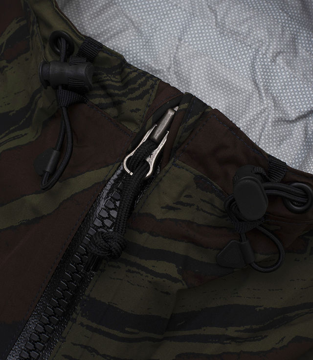 とーふ　志歩15点 Shop Nike ACG Fuji All-Over Print Poncho Cargo Khaki at itk