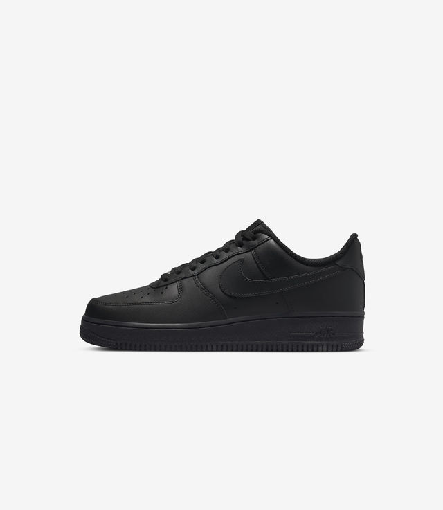 Shop Nike Air Force 1 07 Black at itk online store