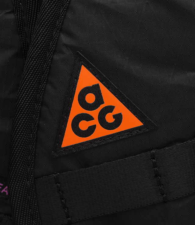 nike acg responder backpack small