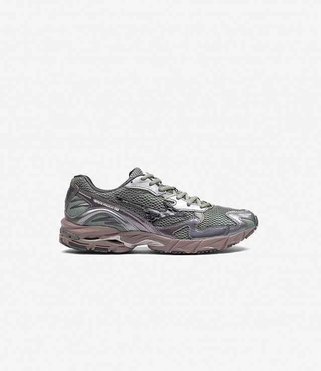 Shop Mizuno Wave Rider 10 Agave Green/Black Sand/Metallic