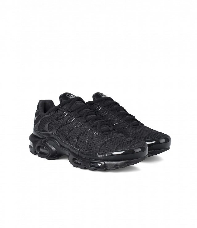 air max plus triple black womens