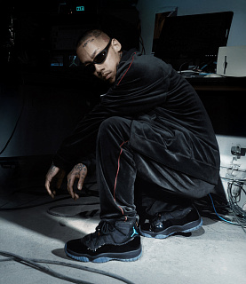 Air Jordan 11 Retro Gamma Black/Gamma Blue/Varsity Maize